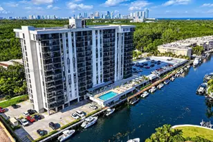 2500 NE 135th St, North Miami, FL 33181 - Photo 57
