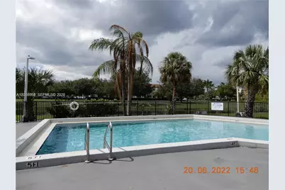 7175 NW 179th St #307, Hialeah, FL 33015 - Photo 31