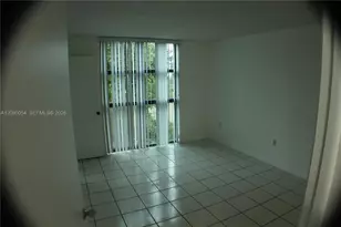 11750 SW 18th St, Miami, FL 33175 - Photo 5