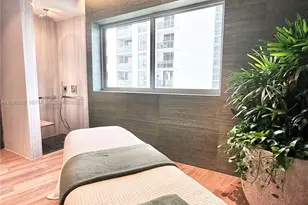 1400 Biscayne Blvd, Miami, FL 33132 - Photo 23
