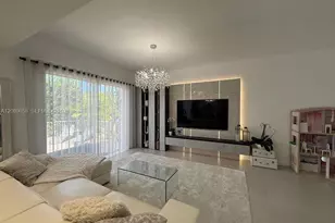 3123 NE 210th St, Aventura, FL 33180 - Photo 3