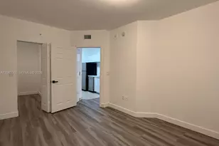17150 N Bay Rd, Sunny Isles Beach, FL 33160 - Photo 9