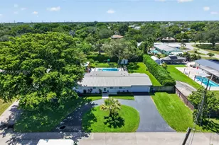14220 SW 86th Ave, Palmetto Bay, FL 33158 - Photo 1