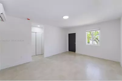 505 SW 7th Ct #5, Miami, FL 33130 - Photo 3