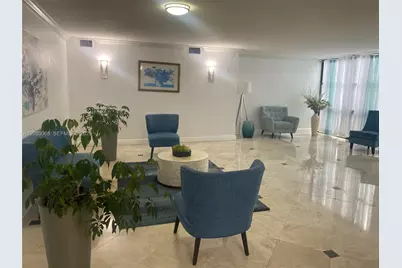1000 Parkview Dr #427, Hallandale Beach, FL 33009 - Photo 7