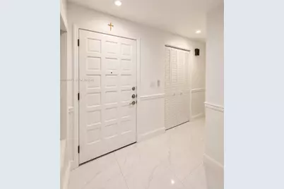 10182 NW 41st St #100-9, Doral, FL 33178 - Photo 7