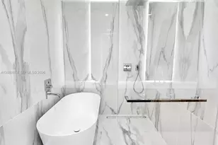 1400 Biscayne Blvd, Miami, FL 33132 - Photo 9
