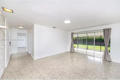 8810 SW 43rd Ter, Miami, FL 33165 - Photo 9
