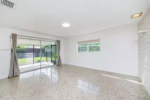8810 SW 43rd Terrace, Miami, FL 33165 - Photo 7