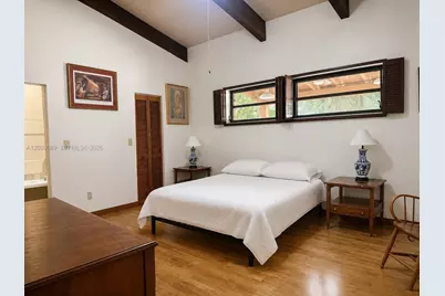 9000 SW 78th Ct, Miami, FL 33156 - Photo 15