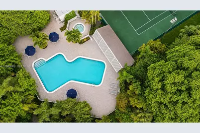 9000 SW 78th Ct, Miami, FL 33156 - Photo 21