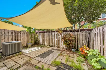 8441 SW 124 Av #104, Miami, FL 33183 - Photo 23