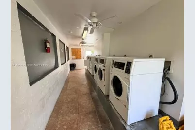 10040 NW 7 Ct #3-C, Miami, FL 33150 - Photo 5