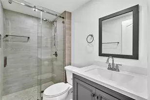 580 Egret Dr, Hallandale Beach, FL 33009 - Photo 29