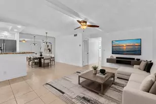580 Egret Dr, Hallandale Beach, FL 33009 - Photo 9