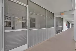 580 Egret Dr, Hallandale Beach, FL 33009 - Photo 3