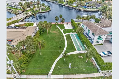 580 Egret Dr #102, Hallandale Beach, FL 33009 - Photo 41