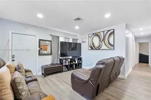1510 N 68th Ave, Hollywood, FL 33024 - Photo 3