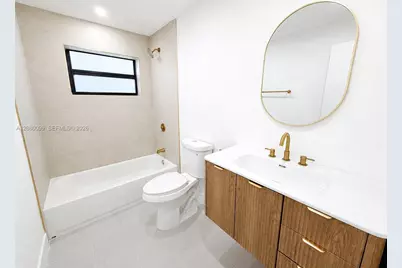 2486 NW 73rd Ave, Sunrise, FL 33313 - Photo 7
