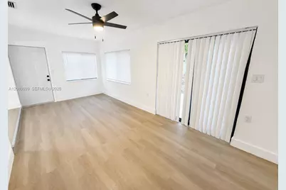 2486 NW 73rd Ave, Sunrise, FL 33313 - Photo 13