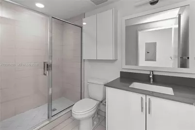 999 SW 1st Ave #3202, Miami, FL 33130 - Photo 5