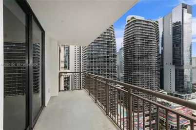 999 SW 1st Ave #3202, Miami, FL 33130 - Photo 11