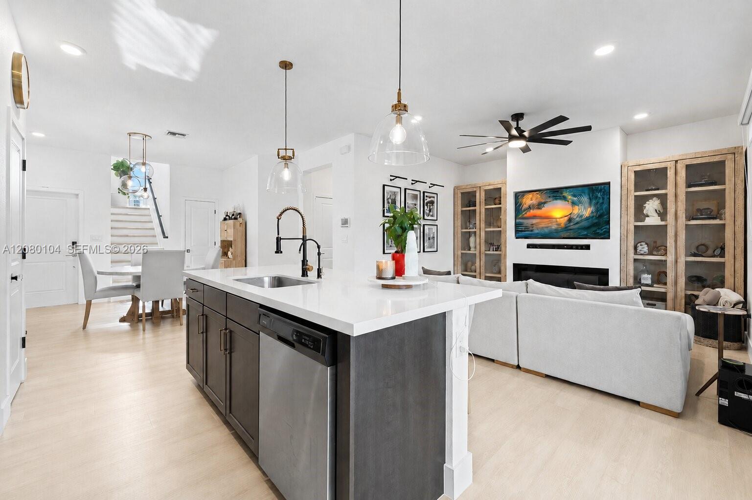 1768 SE 8th Terrace - 1768 SE 8th Terrace, Homestead, FL 33034 Luxury Property | Jose Angel Pina