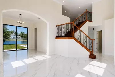1672 Victoria Pointe Cir, Weston, FL 33327 - Photo 7