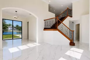 1672 Victoria Pointe Cir, Weston, FL 33327 - Photo 7