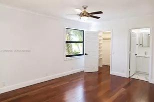 1672 Victoria Pointe Cir, Weston, FL 33327 - Photo 23