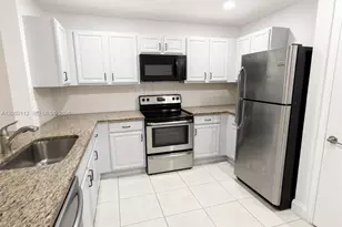10226 NW 31st St, Coral Springs, FL 33065 - Photo 7