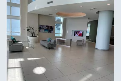 1900 N Bayshore Dr #511, Miami, FL 33132 - Photo 17