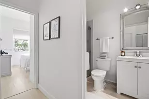 1508 Winterberry Ln, Weston, FL 33327 - Photo 27