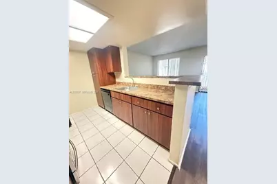 8345 Coral Lake Mnr #8345, Coral Springs, FL 33065 - Photo 3