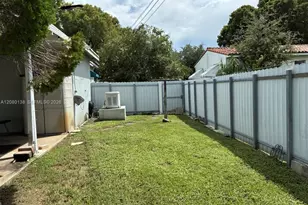 601 Oriole Ave, Miami Springs, FL 33166 - Photo 19
