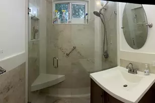 601 Oriole Ave, Miami Springs, FL 33166 - Photo 9