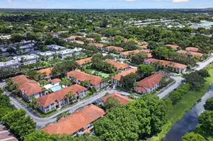 3182 Coral Lake Ln, Coral Springs, FL 33065 - Photo 21