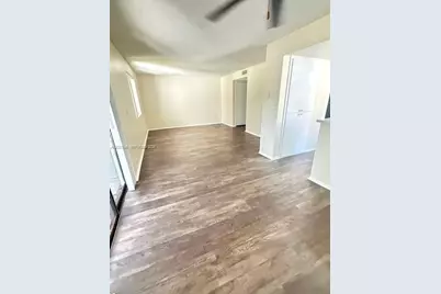 8331 Coral Lake Dr #8331, Coral Springs, FL 33065 - Photo 3