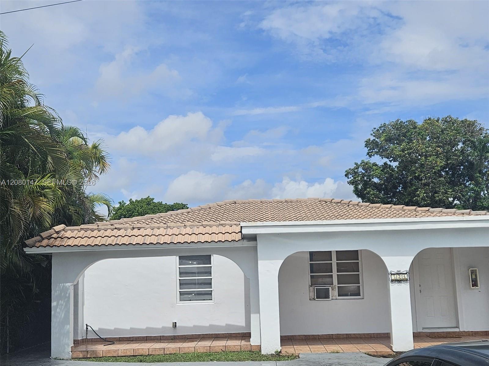 526 SW 64th Ave #4 - 526 SW 64th Ave #4, Miami, FL 33144 Luxury Property | Jose Angel Pina
