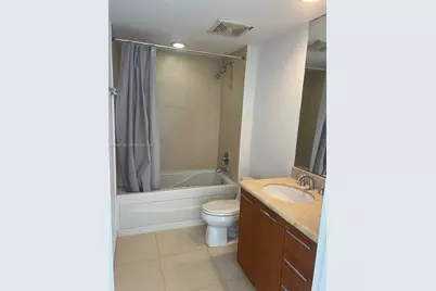 50 Biscayne Blvd #3407, Miami, FL 33132 - Photo 3
