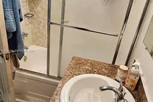 2780 NE 183rd St, Aventura, FL 33160 - Photo 25