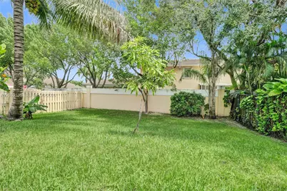 5312 NW 92nd Ave, Sunrise, FL 33351 - Photo 27