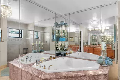 2930 NE 164th St, North Miami Beach, FL 33160 - Photo 41