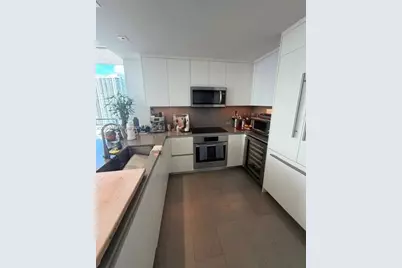 68 SE 6th St #1912, Miami, FL 33131 - Photo 9