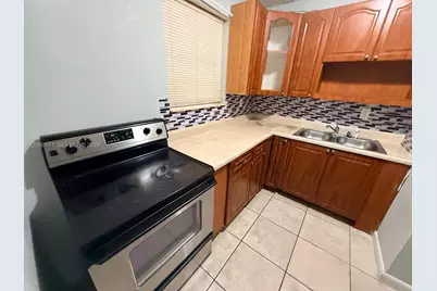 525 W 69th St #106, Hialeah, FL 33014 - Photo 1