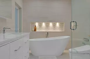 9999 NE 13th Ave, Miami Shores, FL 33138 - Photo 69