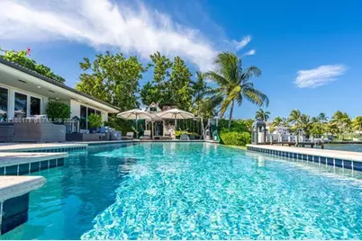 9999 NE 13th Ave, Miami Shores, FL 33138 - Photo 3
