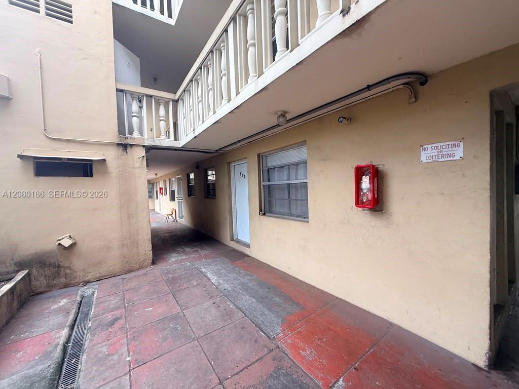 5391 W 22nd Ct #205 - 5391 W 22nd Ct #205, Hialeah, FL 33016 Luxury Property | Jose Angel Pina