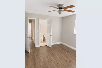 5603 NW 48th Ter, Tamarac, FL 33319 - Photo 23