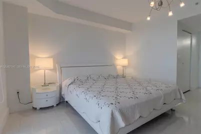17050 W Bay Rd #405, Sunny Isles Beach, FL 33160 - Photo 43
